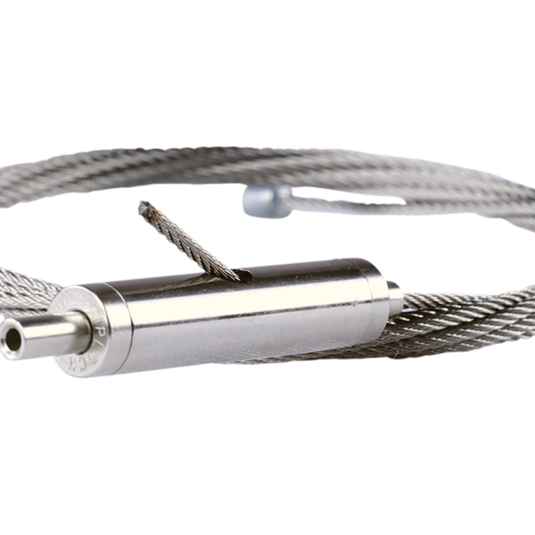 Biamp Seismic Cable Adapter Seismic cable adapter for Parlé TCM plenum boxes (all models) and Devio DCM-1 plenum box